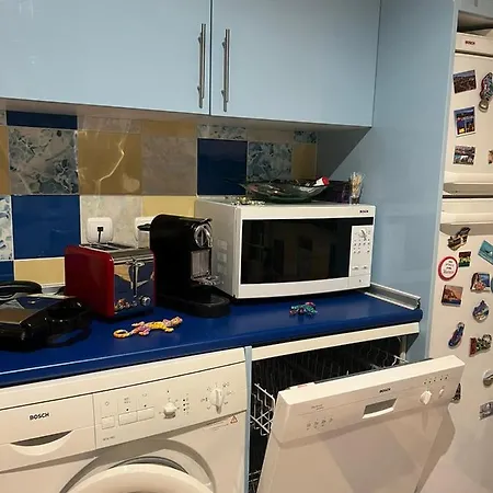 Marina Zen - Orada, * Albufeira